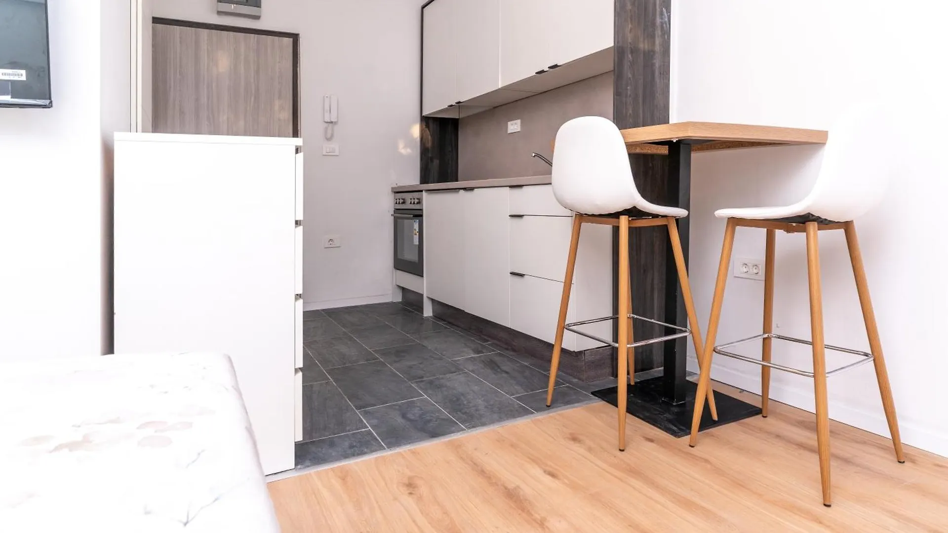 Studio App Mateo - 700M From The Sea Pula
